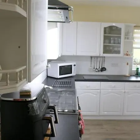The Marshes - Large Home, Short Drive To * Kells (Kerry)